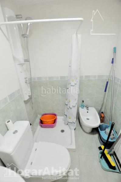 Foto 57f26707-e337-4556-b5a4-7c83552ea2fe. Casa adosada adosado amplio y luminoso con dos terrazas, dos garajes y trastero en Puçol