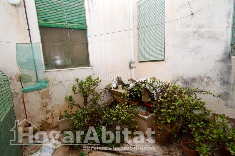 Foto b84c2c00-2381-4381-ab4c-b9392dbac757. Casa  con terraza para hacer a tu hogar de sueño en Moncada