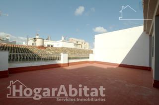 Casa a Pueblo de Cullera. Espaciosa casa con dos terrazas y garaje en pleno centro