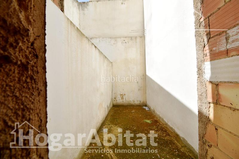 Foto a6519b4b-9456-44b4-8e8f-e2233bac9129. Piso oportunidad! amplio piso diáfano para hacer el hogar de tus sueños en Pego