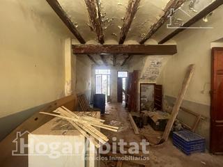 Casa a Benaguasil. Gran oportunidad de hacer el hogar de tus sueños a tu gusto con