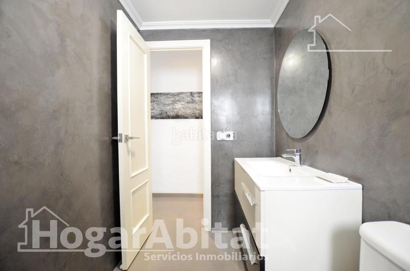 Foto a54e4f61-4f85-49e0-970d-6815c2657ffb. Piso amplio y reformado con mucha luz natural, balcón y trastero en Xeraco