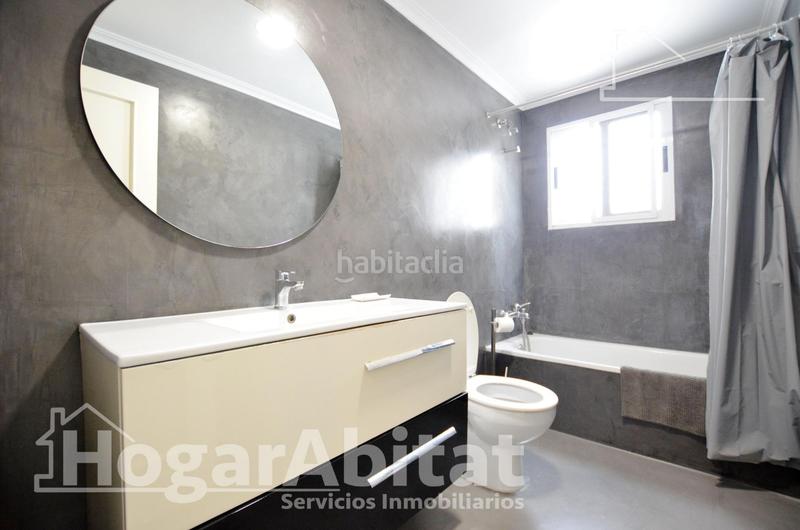 Foto eba1fb2b-d4dc-4597-942c-947959a8ca75. Piso amplio y reformado con mucha luz natural, balcón y trastero en Xeraco