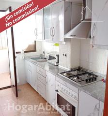 Piso en Alquerías. Oportunidad de inversión! amplio, luminoso y exterior con balcón