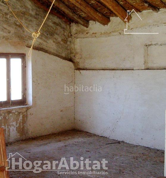 Foto 9a490ff9-b6f9-4d7b-a04f-2569deaa9e2a. Casa in Tuéjar