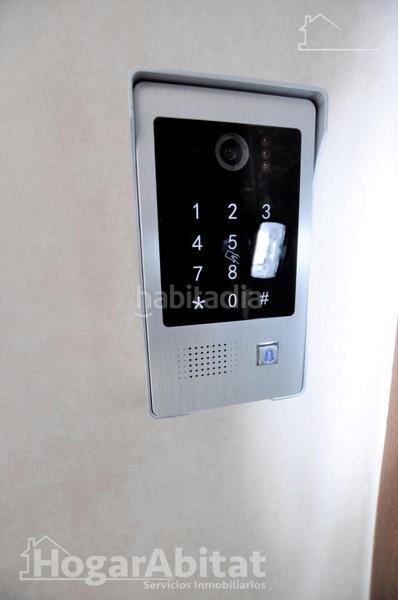 Foto de917091-3c9d-43f8-bbaa-fc6bbce791fd. Appartement avec chauffage dans Barrio Benicalap Valencia