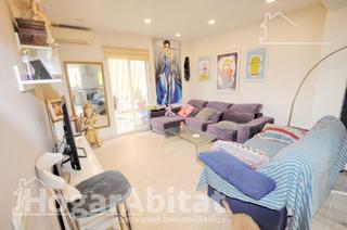 Appartement à La Llum. Valenciatotalmente reformado, impecable y muy  luminoso con balc