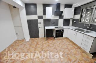 Appartement  Calle general llorens. Todo exterior y reformado en benicalap