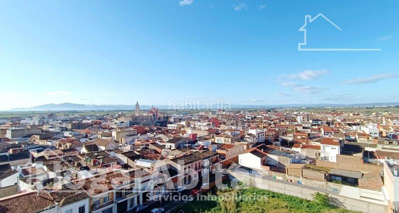 Foto 2fa1683a-db16-4768-b237-e141bdf9c37e. Piso reformado y muy amplio con garaje y terraza en Alginet