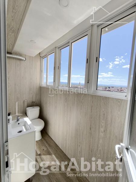 Foto 383d6a8f-59d6-406f-8d83-411663b277dc. Piso reformado y muy amplio con garaje y terraza en Alginet