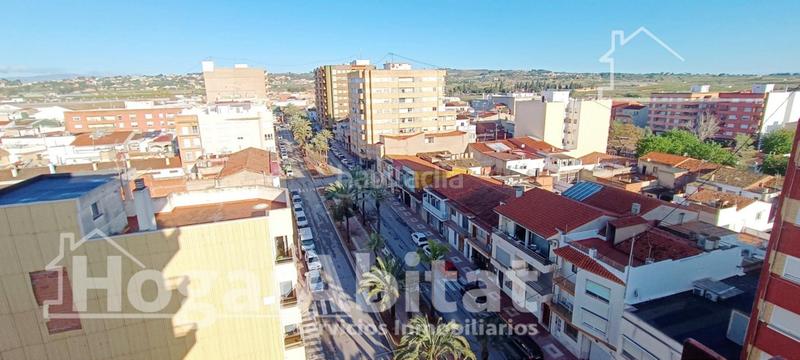 Foto 50f955f1-17ca-40ed-9379-2d0c56b665ee. Piso reformado y muy amplio con garaje y terraza en Alginet