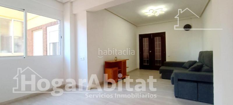 Foto ac700003-26a4-4d96-82bd-488ffd08d549. Piso reformado y muy amplio con garaje y terraza en Alginet
