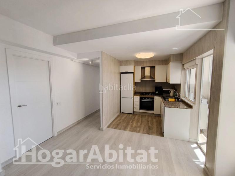 Foto af1ae806-6809-48e8-8a0b-792633151575. Piso reformado y muy amplio con garaje y terraza en Alginet