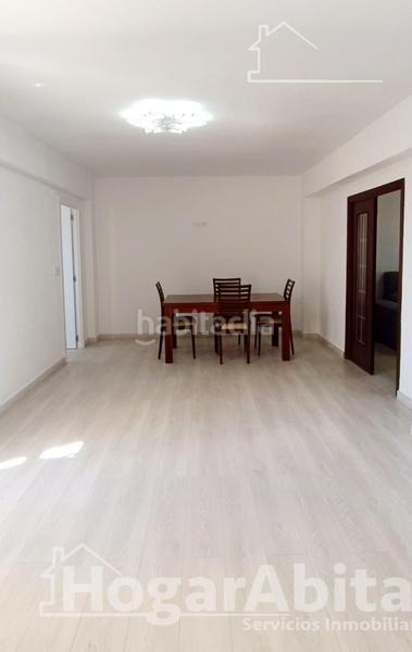 Foto b78eb17d-3a5a-405e-8ec0-3b8f2c848c17. Piso reformado y muy amplio con garaje y terraza en Alginet