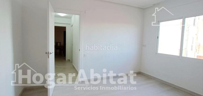 Foto b90312c3-7a55-42d6-863c-ee7a1333a126. Piso reformado y muy amplio con garaje y terraza en Alginet