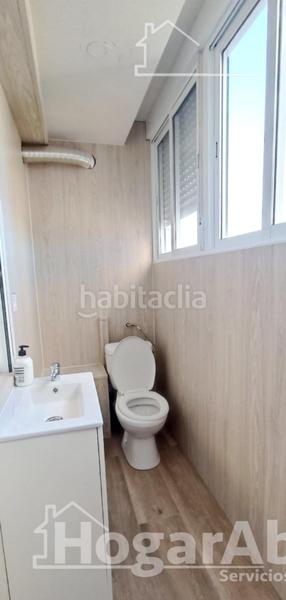 Foto d72a4e55-76b0-4ef8-a9d8-7875bcc8485d. Piso reformado y muy amplio con garaje y terraza en Alginet