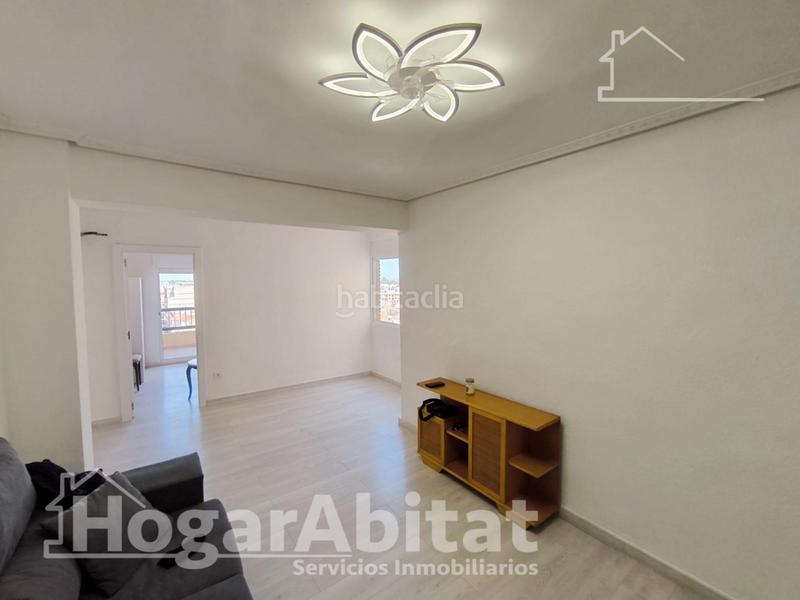 Foto dfff8116-a481-4135-a86f-0e06dbf33045. Piso reformado y muy amplio con garaje y terraza en Alginet