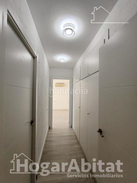 Foto efd0a757-231a-4302-aac7-b1eb12f038c2. Piso reformado y muy amplio con garaje y terraza en Alginet