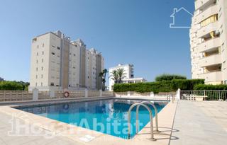 Flat in Playa de Gandía. Playa de gandia! alto y acogedor en residencial con piscina y te