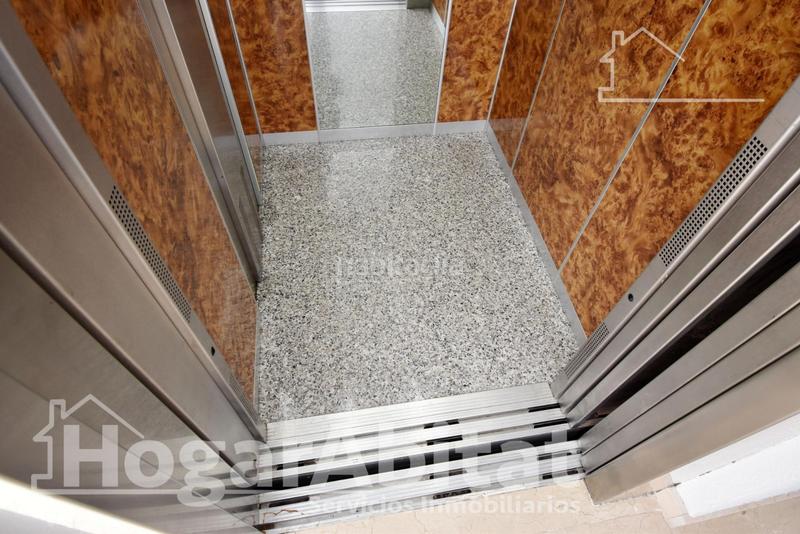 Foto b532f77e-c941-49c7-8c2d-f28276f69a1a. Àtic amb calefacció aparcament a Playa Burriana