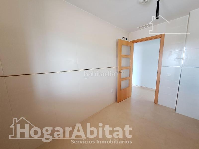Foto 59a2a384-ad2b-478f-bebf-21c199bbf82d. Flat with heating pool in Playa Morros de Gos Oropesa del Mar