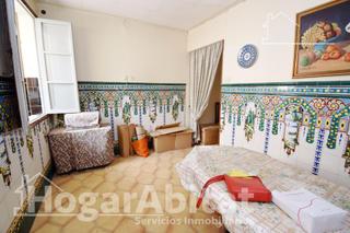 Casa  Calle de jover. Excelente oportunidad! casa para reformar con garaje y trastero,