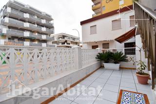 Piso  Calle de jaime ii. Reformado con terraza y garaje junto a la playa