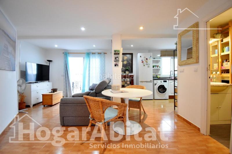 Foto 1e5cd08d-9f29-4980-a3f5-96f0bf927c55. Ático cerca del mar con vistas a la montaña! ático esquinero con terraza, balcón y trastero en Cullera