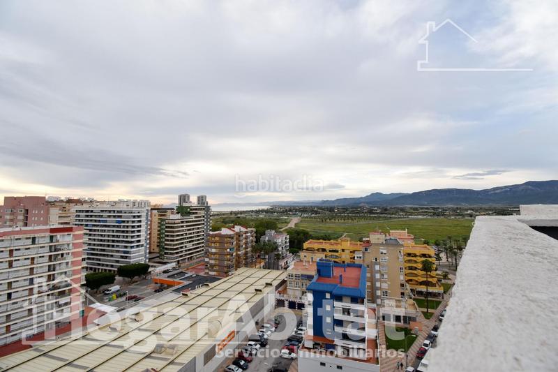 Foto 70938077-b701-434f-b8eb-16e8e8f62e80. Ático cerca del mar con vistas a la montaña! ático esquinero con terraza, balcón y trastero en Cullera