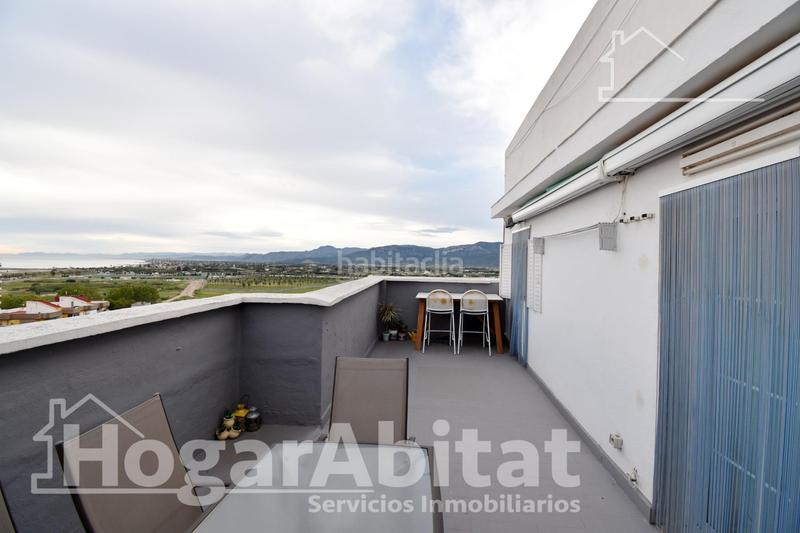 Foto 8d8ee530-bba5-4e0f-bfaf-0ac4083356aa. Ático cerca del mar con vistas a la montaña! ático esquinero con terraza, balcón y trastero en Cullera