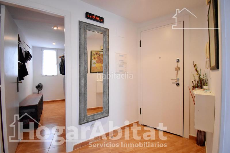 Foto a0b03122-9897-4bdd-8579-b6abb48ec8dd. Ático cerca del mar con vistas a la montaña! ático esquinero con terraza, balcón y trastero en Cullera