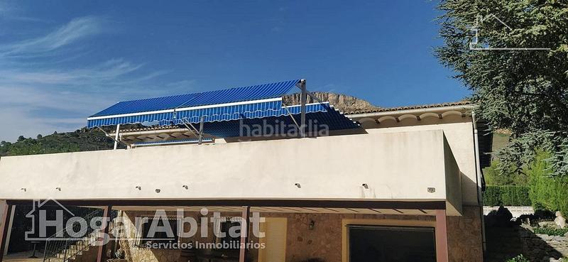 Foto 028b1cbd-a942-4810-a2cd-04e9663d3af0. Chalet espectacular chalet con piscina, jacuzzi, barbacoa y amplias terrazas en Barx