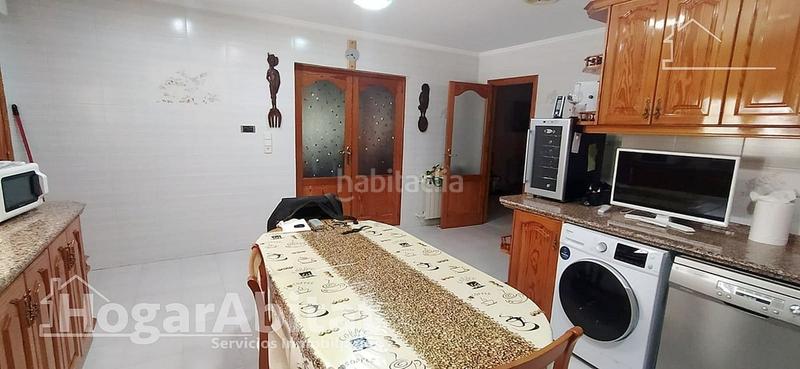 Foto bf696760-93f7-4c8e-83b2-4e14165e0a5c. Chalet espectacular chalet con piscina, jacuzzi, barbacoa y amplias terrazas en Barx