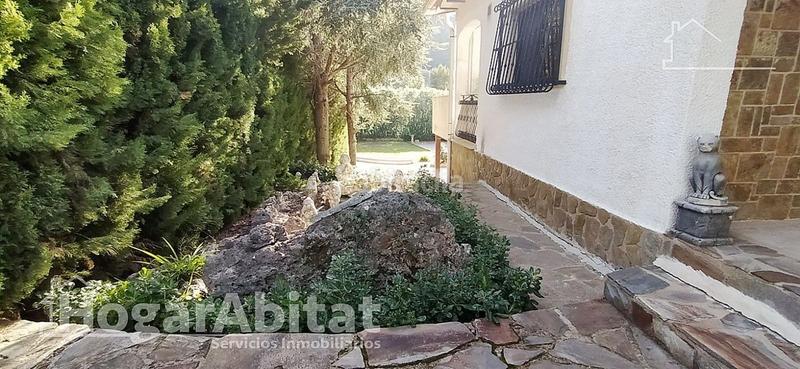 Foto e46a9167-cf6b-4734-8ae3-35571946de1c. Chalet espectacular chalet con piscina, jacuzzi, barbacoa y amplias terrazas en Barx