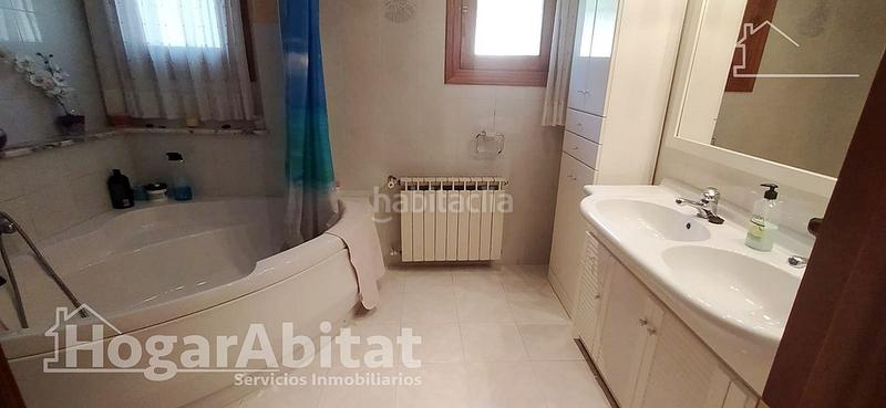 Foto f74a8de1-e5e7-42cb-810b-8c5762bf041b. Chalet espectacular chalet con piscina, jacuzzi, barbacoa y amplias terrazas en Barx