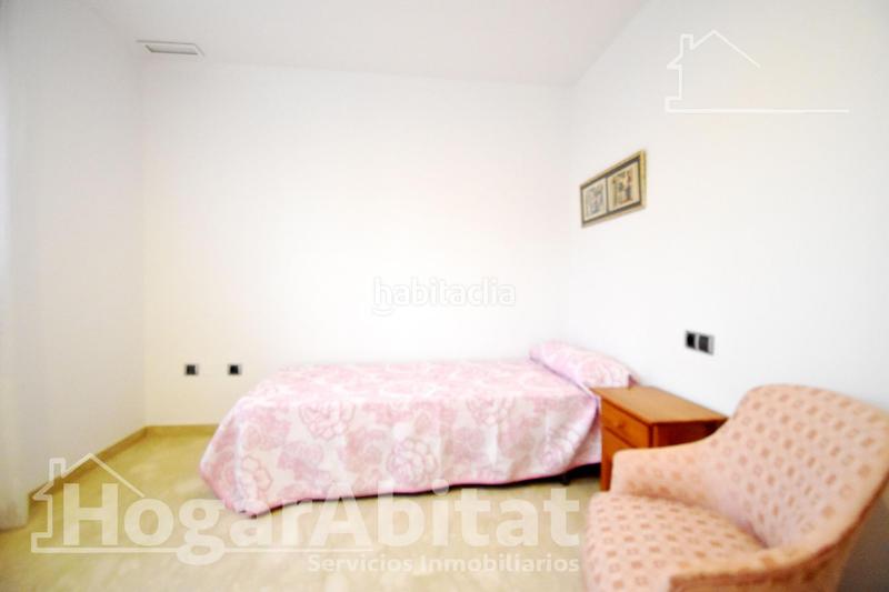 Foto 05941161-937a-4dff-9bdc-7649839f03d0. Reihenhaus mit heizung parking in Park Nord - Casona Gandia