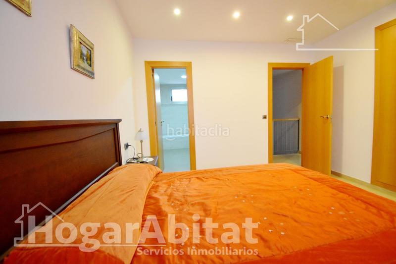 Foto 79664b3c-967d-41f7-a6ca-b71641931715. Reihenhaus mit heizung parking in Park Nord - Casona Gandia