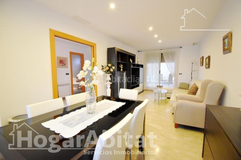 Foto ba9d9b13-0262-4369-8097-8a99e2509558. Reihenhaus mit heizung parking in Park Nord - Casona Gandia