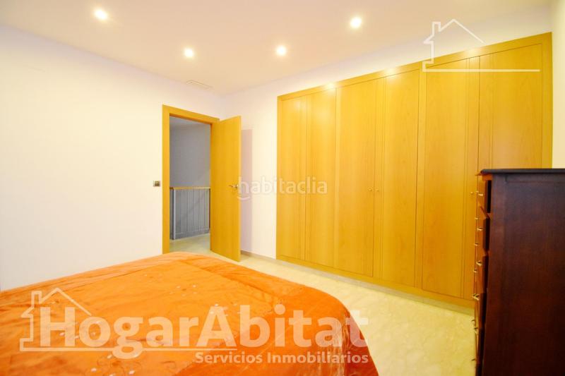 Foto dd2e0e55-9f1d-45ed-a54e-05e02d1fa422. Reihenhaus mit heizung parking in Park Nord - Casona Gandia