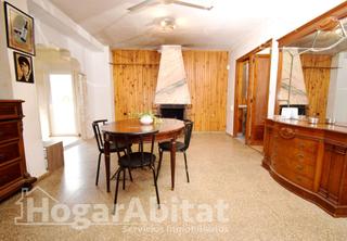 Chalet à La Loma. Gran oportunidad! chalet rústico con piscina, garaje, barbacoa y
