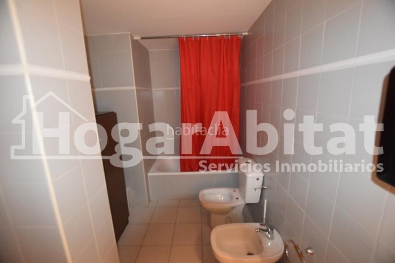 Foto 4cca3431-d874-49aa-847e-96e8aed7dcc4. Piso amplio con gran terraza y garaje junto a nuevo centro en Valencia