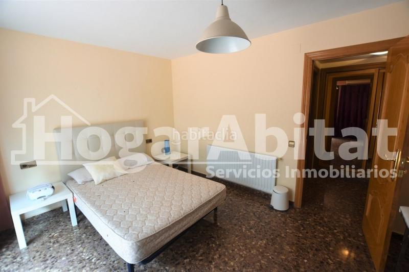 Foto 89a04c98-2aba-4c32-a6c7-bb2d456f4968. Piso amplio con gran terraza y garaje junto a nuevo centro en Valencia