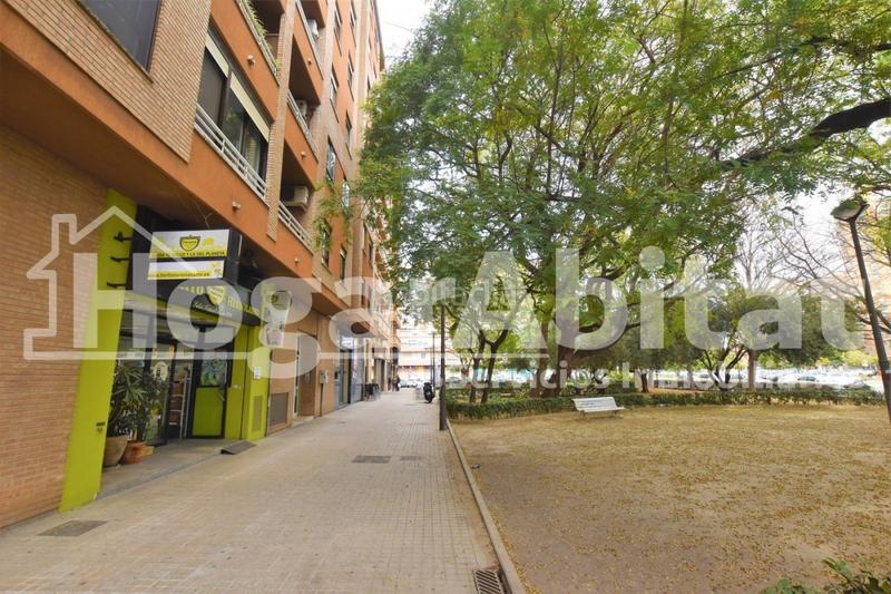 Foto a005f47e-47cb-4196-bb3f-e6c51ad7a706. Piso amplio con gran terraza y garaje junto a nuevo centro en Valencia