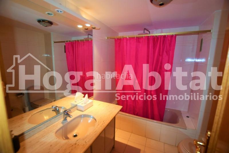 Foto f773e7cf-766a-4f7e-863f-c41e031166b6. Piso amplio con gran terraza y garaje junto a nuevo centro en Valencia