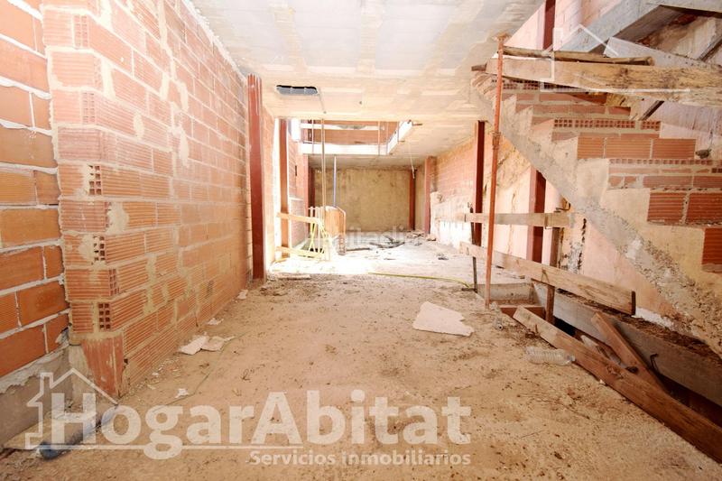 Foto 0b38eda6-ffdb-43ef-a088-3fd5c526b345. Casa amb aparcament a Cheste