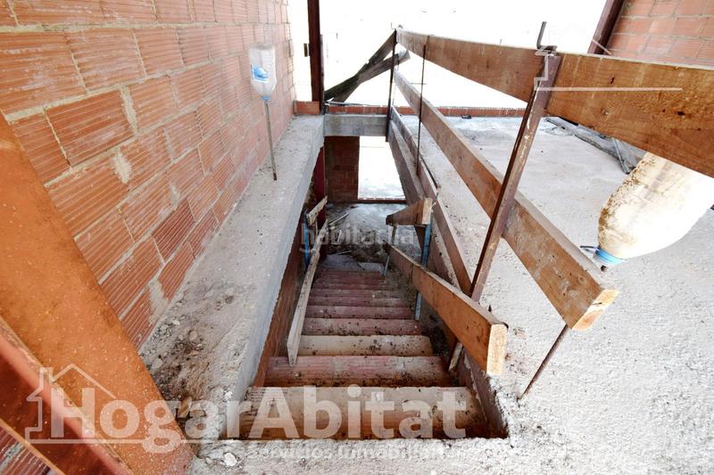 Foto 73cc7e29-d12b-4bbc-8015-936c6ab73fe5. Casa amb aparcament a Cheste