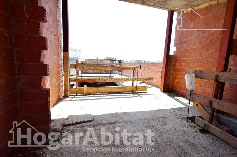 Foto 82124fc8-d48d-4365-9c37-a35bbc0b56c6. Casa amb aparcament a Cheste