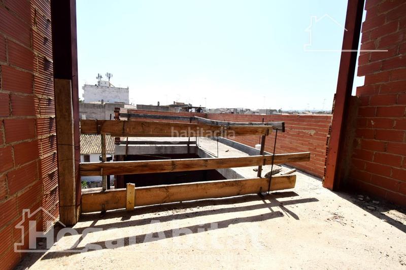 Foto 865085f3-37a9-41fd-9412-1393ec986053. Casa amb aparcament a Cheste