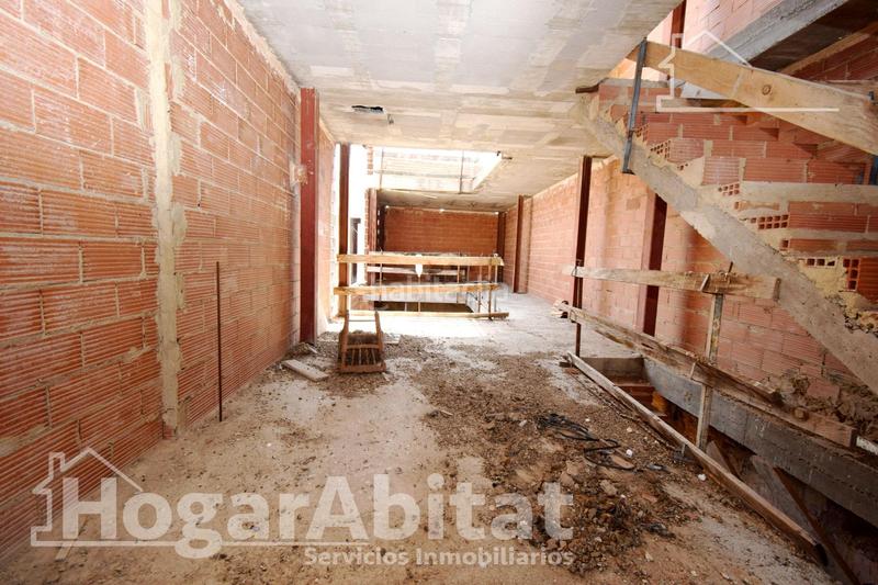 Foto be47ba77-0038-4c3c-a328-b9c17c78d391. Casa amb aparcament a Cheste