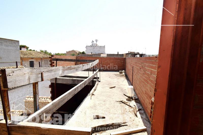 Foto ff4dda6d-f269-4c19-ab57-b067d5708876. Casa amb aparcament a Cheste